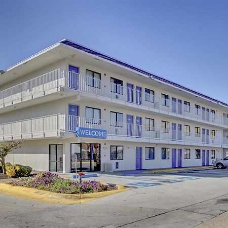 Motel 6-Capitol Heights, Md - Washington Largo Ngoại thất bức ảnh