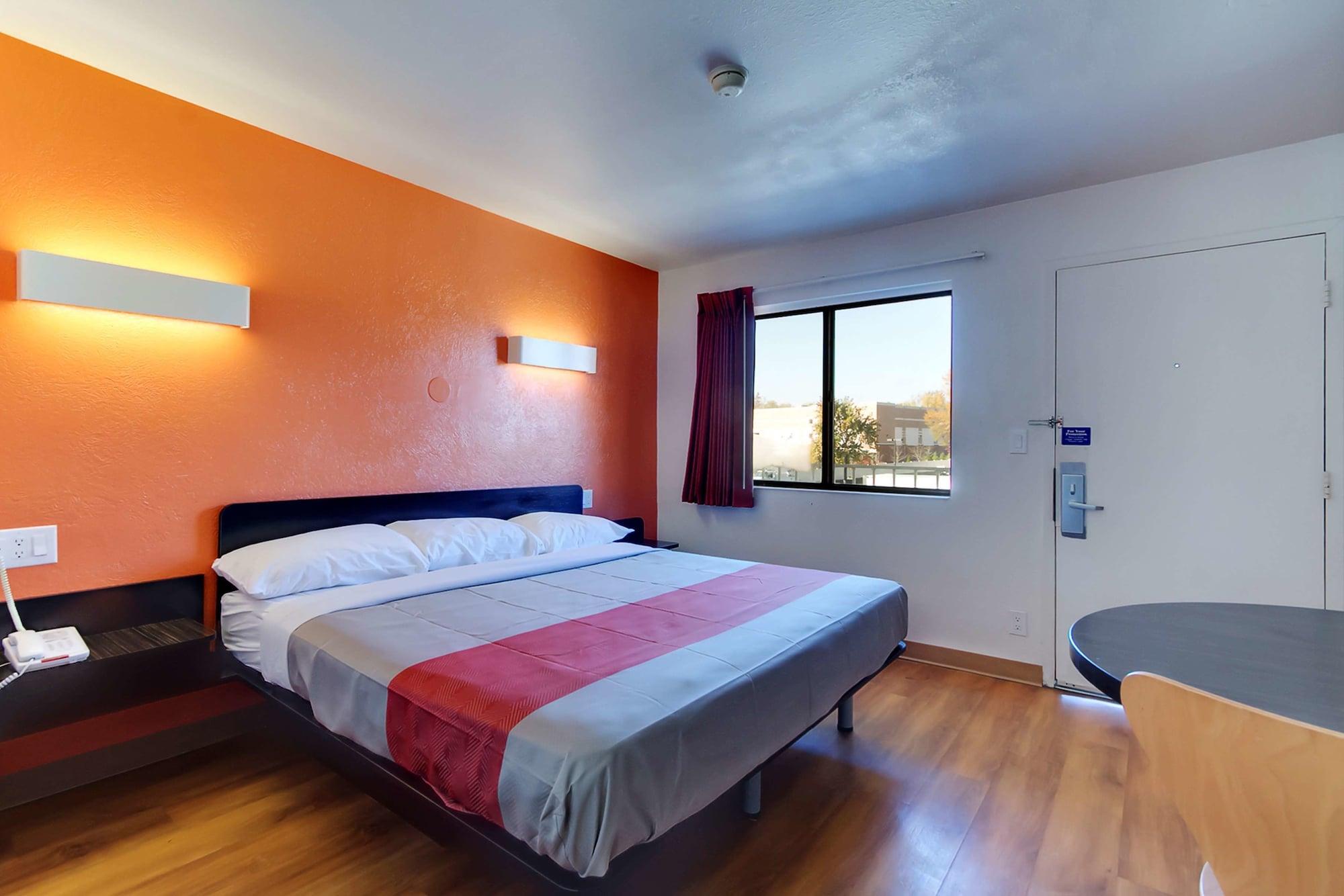Motel 6-Capitol Heights, Md - Washington Largo Ngoại thất bức ảnh